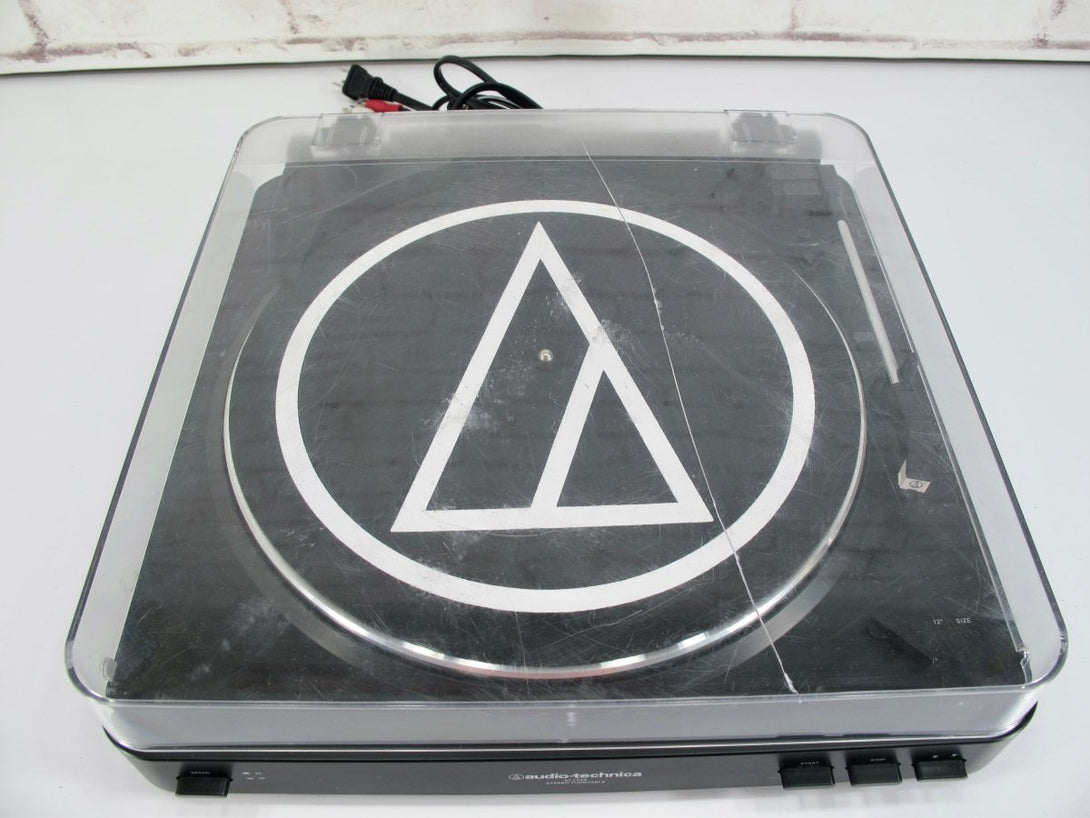 Audio Technica AT - LP60 Fully Auto Belt Drive Stereo Phono/Line Level Turntable - ZeereeZ