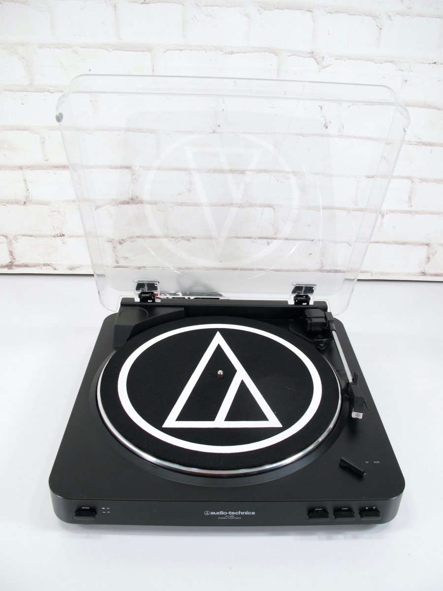 Audio Technica AT - LP60 Fully Auto Belt Drive Stereo Phono/Line Level Turntable - ZeereeZ