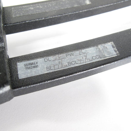 Bear Archery Tremor Compound Bow Right Hand 28" 70# - ZeereeZ