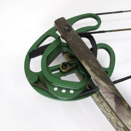 Bear Element RH 60 lb 29" Draw Compound Bow - ZeereeZ