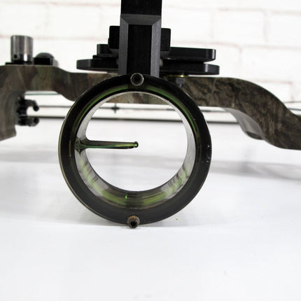 Bear Element RH 60 lb 29" Draw Compound Bow - ZeereeZ
