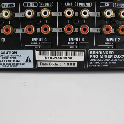 Behringer DJX750 Professional 4 - channel DJ Mixer - ZeereeZ