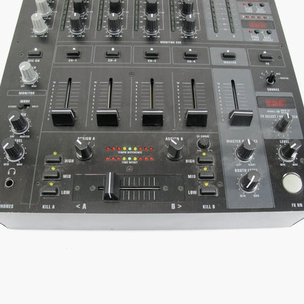 Behringer DJX750 Professional 4 - channel DJ Mixer - ZeereeZ