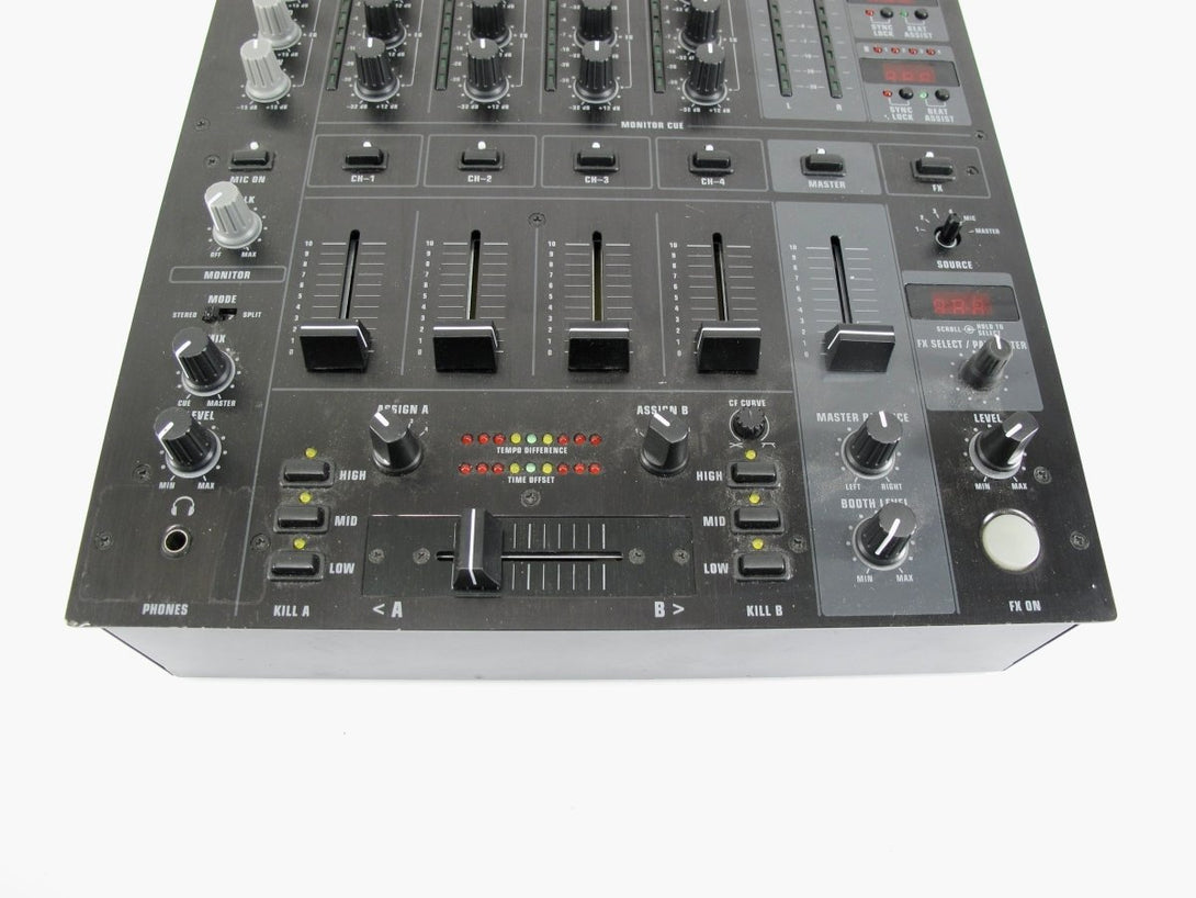 Behringer DJX750 Professional 4 - channel DJ Mixer - ZeereeZ