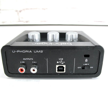 Behringer U - PHORIA UM2 USB Single Channel Audio Interface + XENYX Mic Preamp - ZeereeZ