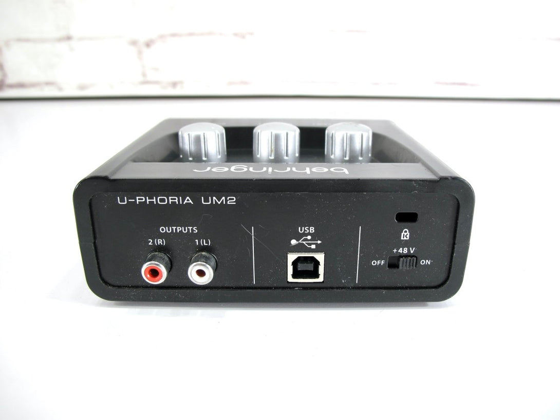 Behringer U - PHORIA UM2 USB Single Channel Audio Interface + XENYX Mic Preamp - ZeereeZ