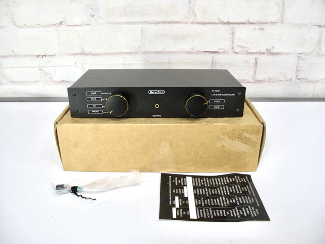 Beresford TC - 7240 4 - way RCA Phono Line Amp Router Audio Switcher Selector - ZeereeZ
