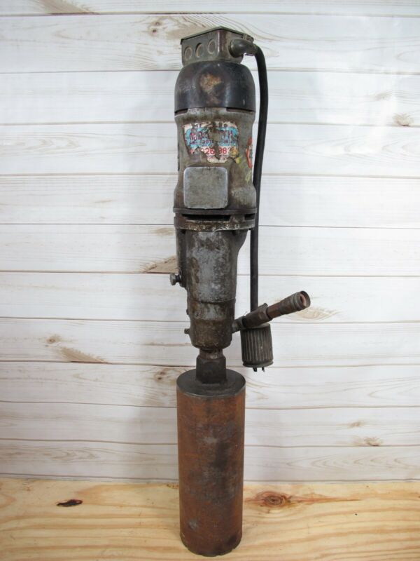 Black & Decker 748 Type 1 2 Speed Heavy Duty Core Drill w/ Bit - ZeereeZ