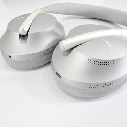 Bose 700 Wireless Noise Cancelling Voice Control Over - Ear Luxe Silver Headphones - ZeereeZ