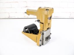 Bostitch D60ADC Coil Roll Feed Pneumatic Air Shipping Carton Box Stapler - ZeereeZ