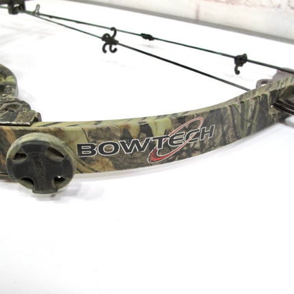 Bowtech Old Glory RH 26 - 32" Draw 40 - 70 LB Camp 307 - 315FPS Compound Bow - ZeereeZ