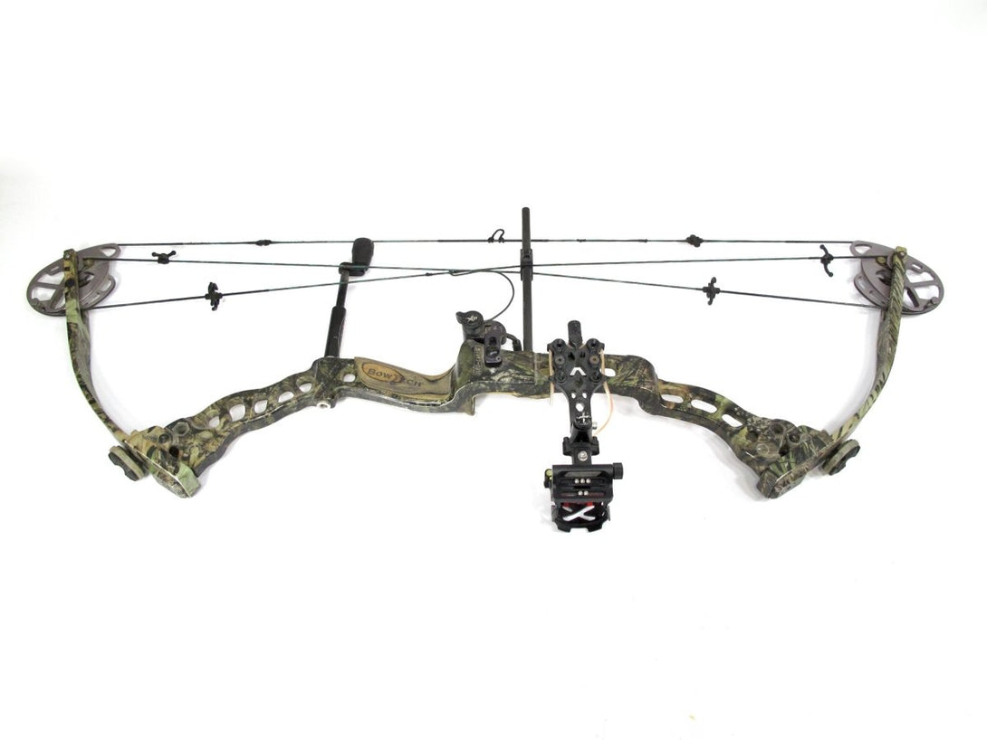 Bowtech Old Glory RH 26 - 32" Draw 40 - 70 LB Camp 307 - 315FPS Compound Bow - ZeereeZ
