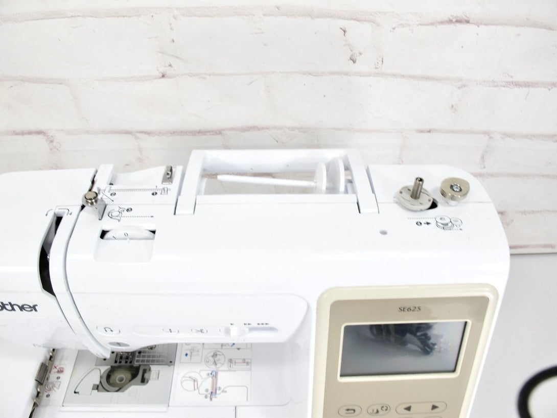 Brother SE625 Computerized Sewing & Embroidery Machine with Color LCD Display - ZeereeZ