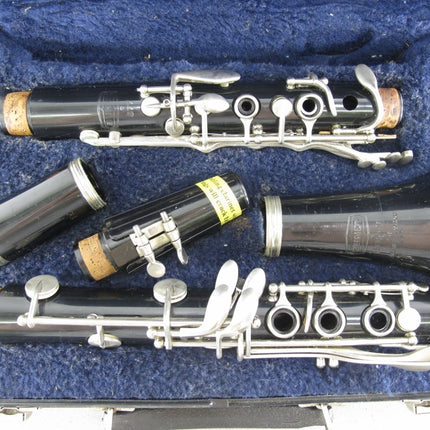Bundy 557 Student Model Bb Clarinet with Mouthpiece and Case - ZeereeZ