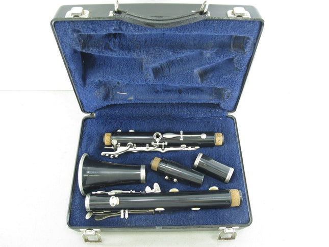 Bundy 557 Student Model Bb Clarinet with Mouthpiece and Case - ZeereeZ