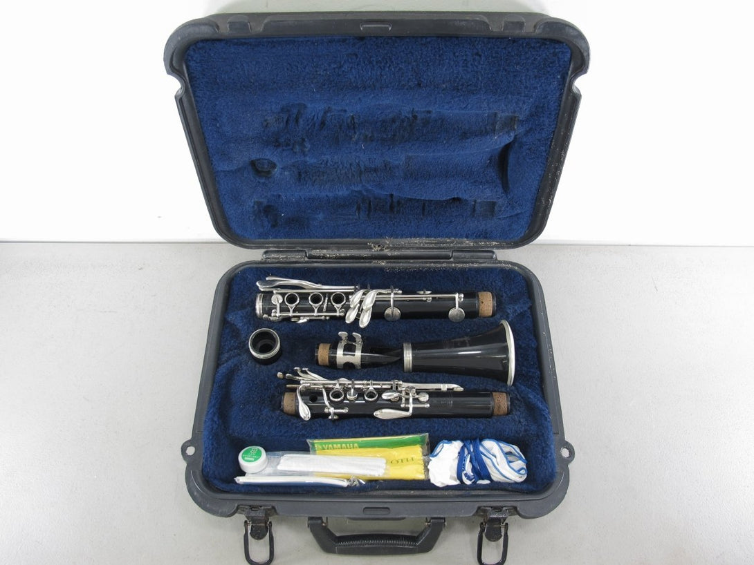 Bundy 577 Student Model Bb Clarinet with Mouthpiece & Case - ZeereeZ