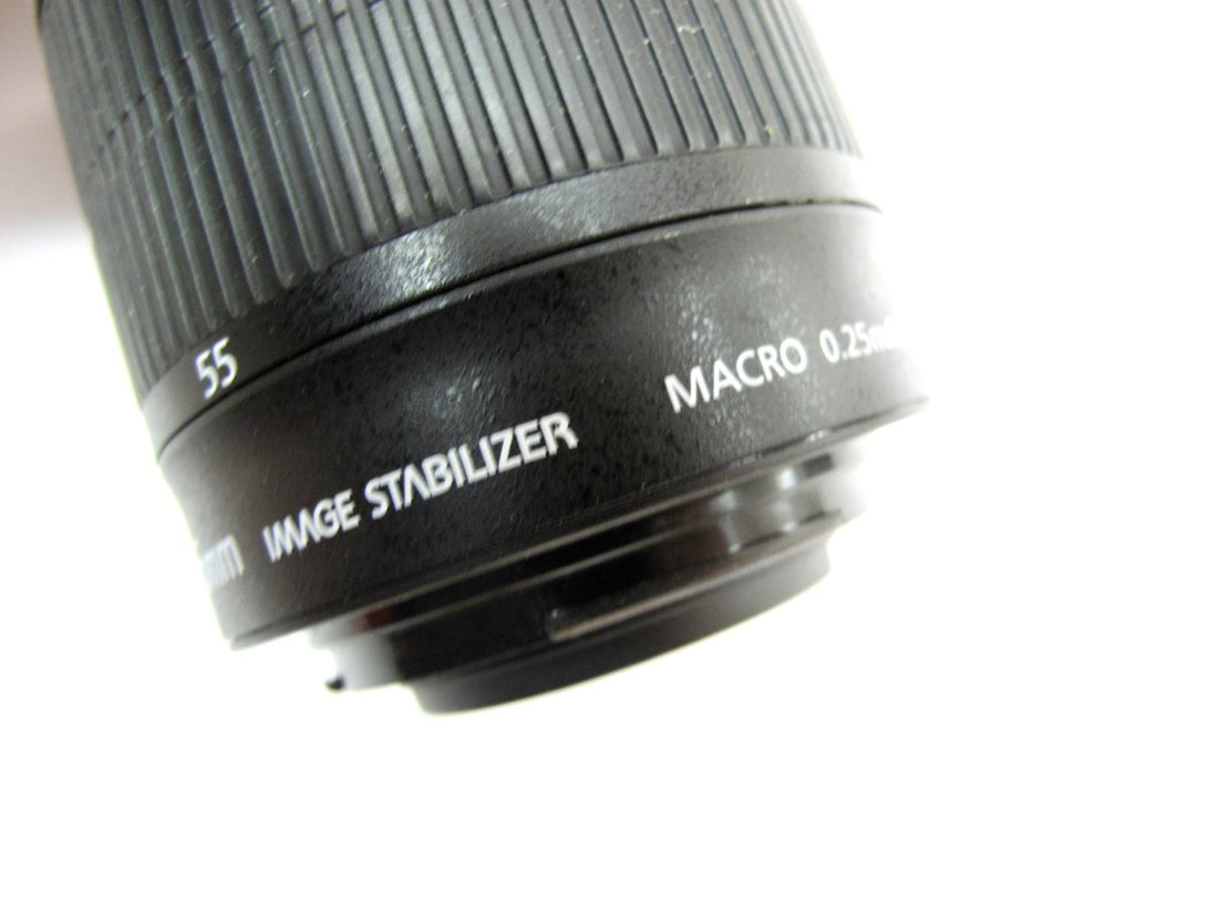 Canon EF - S 18 - 55mm f/3.5 - 5.6 IS Zoom Digital SLR Camera Lens - ZeereeZ