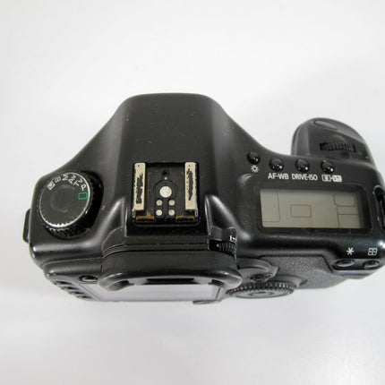 Canon EOS 5D Mark I 12.7 MP Digital SLR Camera Body - ZeereeZ