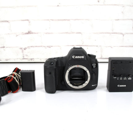Canon EOS 5D MARK III 22.3 MP Digital SLR Camera Body - ZeereeZ