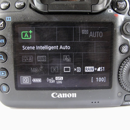 Canon EOS 5D Mark IV 30.4MP DSLR Digital Camera Body - ZeereeZ