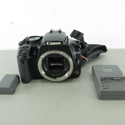 Canon EOS Digital Rebel XTi / EOS 400D 10.1MP Digital SLR Camera Body - ZeereeZ