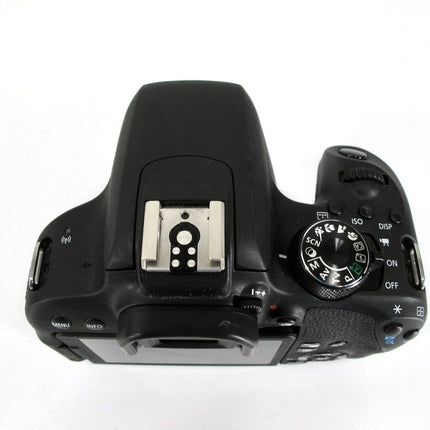 Canon EOS Rebel 800D / T7i DSLR Camera Body - ZeereeZ