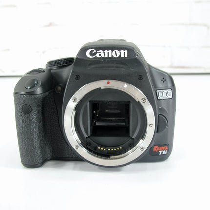 Canon EOS Rebel T1i 15.1 MP CMOS DSLR Digital Camera with 3 - Inch LCD - ZeereeZ