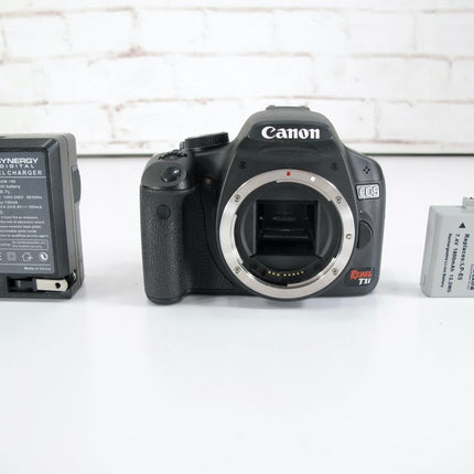 Canon EOS Rebel T1i 15.1 MP CMOS DSLR Digital Camera with 3 - Inch LCD - ZeereeZ