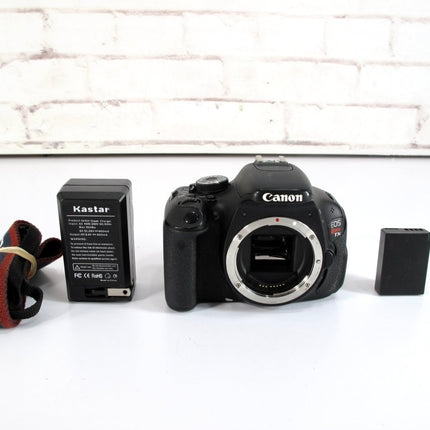 Canon EOS Rebel T3i / 600D 18 MP Digital SLR Camera Body - ZeereeZ