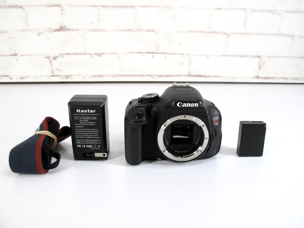 Canon EOS Rebel T3i / 600D 18 MP Digital SLR Camera Body - ZeereeZ