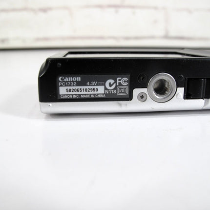 Canon PowerShot A2300 16.0 MP Digital Camera with 5x Optical Zoom - ZeereeZ