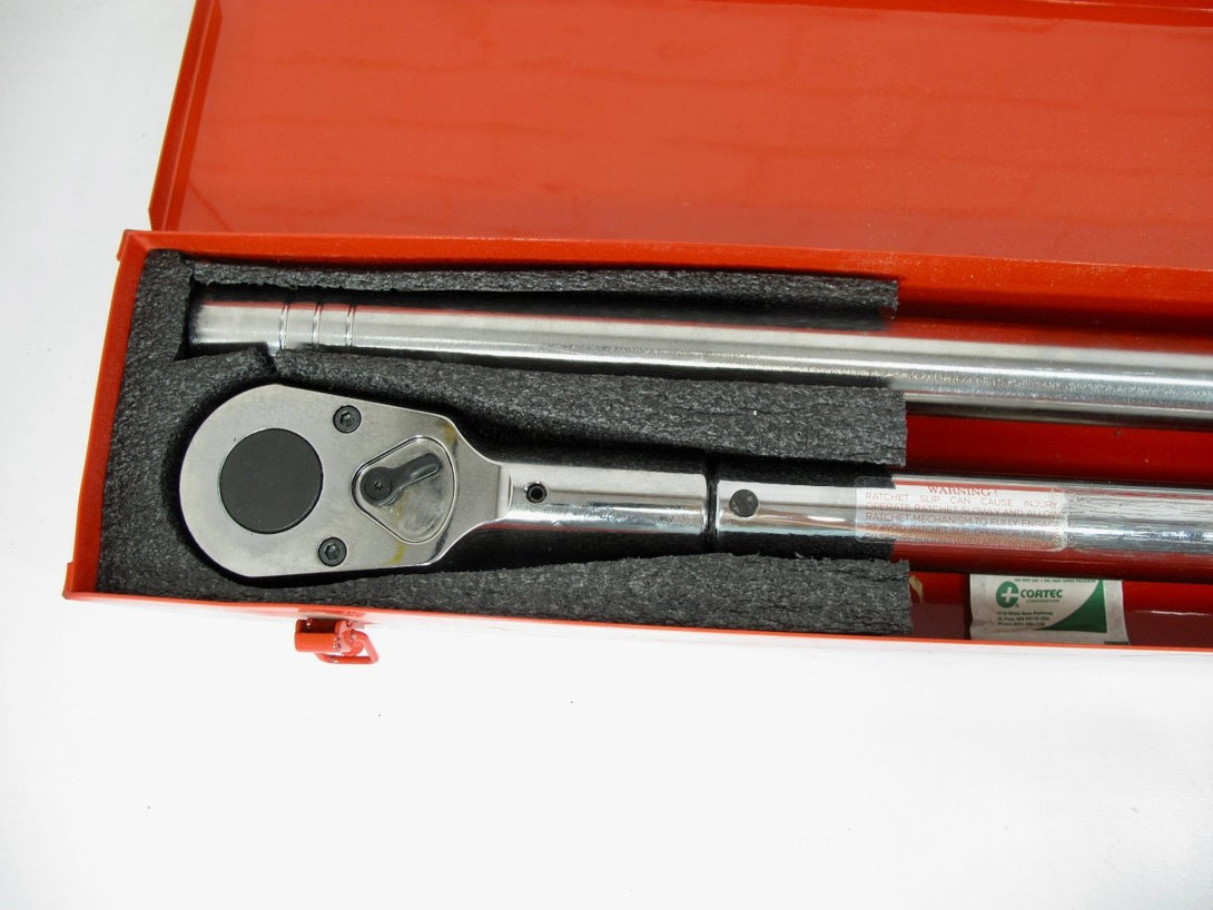 CDI 10005MFRMH 1" Drive 200 - 1000 ft. - lb. 70" Torque Wrench w/ Handle & Case - ZeereeZ