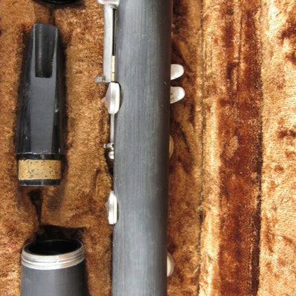 Conn Selmer Prelude CL711 Bb Student Model Clarinet w/ Case & Mouthpiece - ZeereeZ
