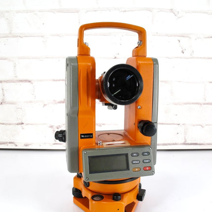 CST Berger DGT20 Precision 20 Second Digital Transit Theodolite w/ Plumbob - ZeereeZ