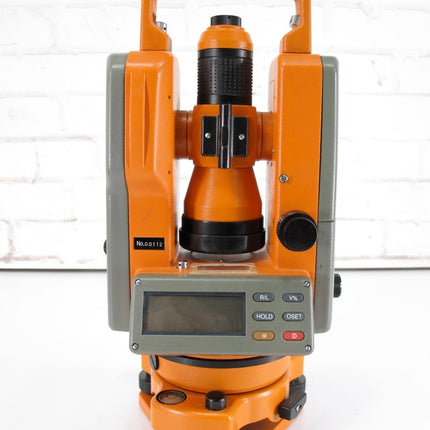 CST Berger DGT20 Precision 20 Second Digital Transit Theodolite w/ Plumbob - ZeereeZ