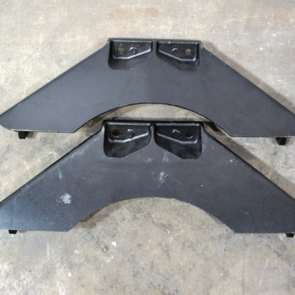 CURT 16907 Replacement Legs for A25 or A30 5th Wheel Hitch Head - ZeereeZ