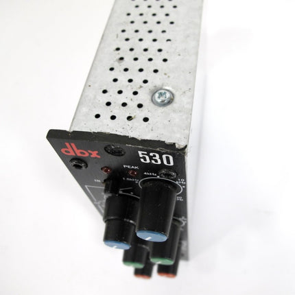 dbx 530 500 Series 3 - band Parametric Equalizer with Switchable Peak/Shelf Curves - ZeereeZ