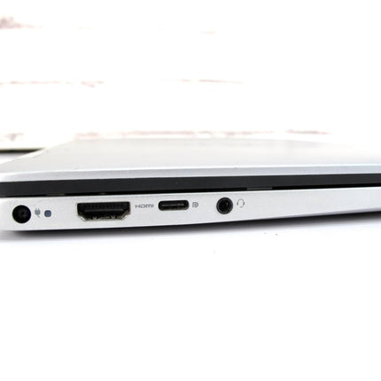 Dell Inspiron 7586 i5 - 8265U 1.60GHz 8GB 256 SSD Win 10 Computer + Tablet - ZeereeZ