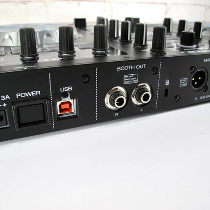 Denon MC4000 Professional 2 Channel Serato DJ Controller Interface - ZeereeZ