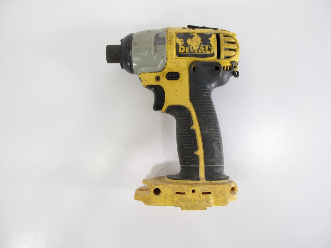 Dewalt DCF885 20V 20 - Volt MAX Cordless 1/4" 1/4 in. Li - Ion Impact Driver - ZeereeZ