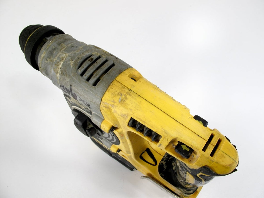 Dewalt DCH253 18V XR Lithium - Ion SDS Plus Rotary Hammer Drill - ZeereeZ