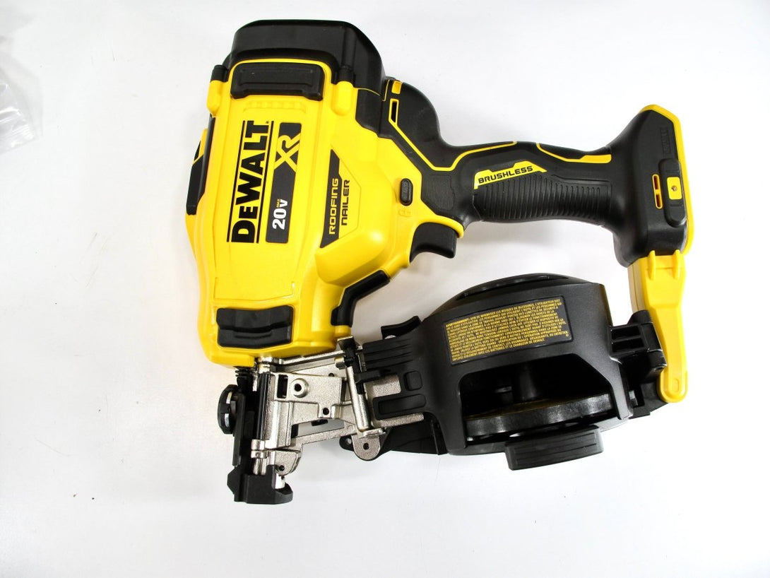 DeWalt DCN45RN 20V MAX 15 - Degree Brushless Cordless Coil Roofing Nailer - ZeereeZ