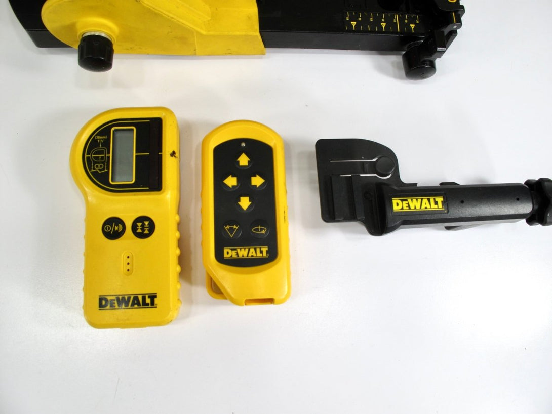 Dewalt DW077 Self Leveling Rotary Laser Construction Level With Remote - ZeereeZ