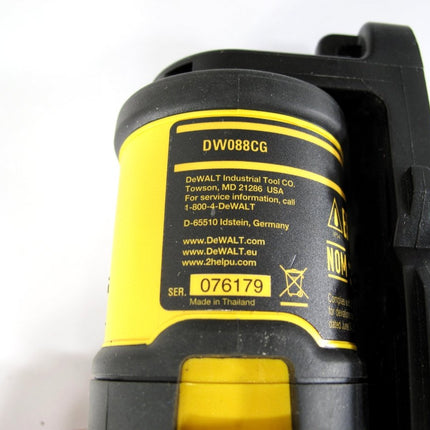 DeWalt DW088CG Self - Leveling Cross Line Green Laser Level - ZeereeZ
