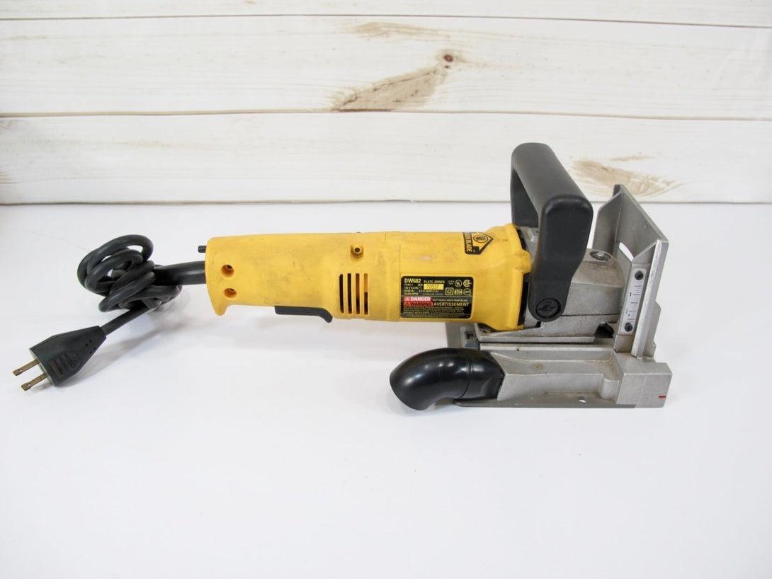 Dewalt DW682K 6.5 Amp Heavy Duty Plate Biscuit Joiner - ZeereeZ