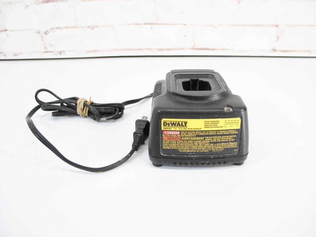 DeWalt DW9107 1 - Hour Fast Battery Charger, NiCd 9.6v to 14v - ZeereeZ