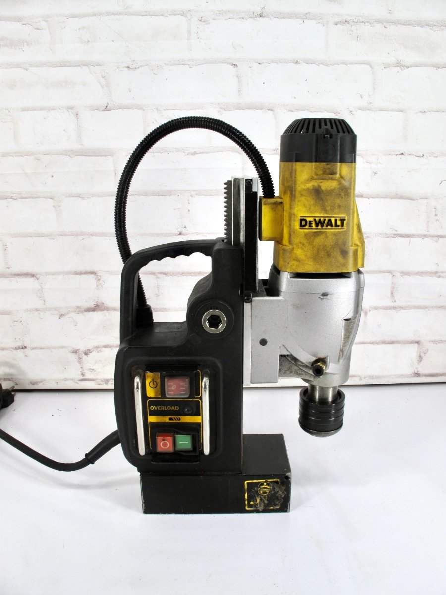 DeWALT DWE1622 2" 2 - Speed Magnetic Drill Press - ZeereeZ