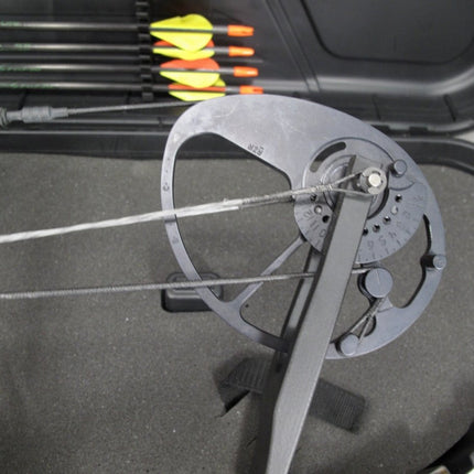 Diamond Infinite Edge 70lb LH Compound Bow Package by Bowtech - ZeereeZ