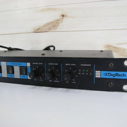 Digitech IPS33 Smart Shift Intelligent Pitch Shifter 80s/90s Rack Mount Effects - ZeereeZ