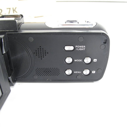 DVC Ultra HD 2.7K 48MP 18X ZOOM Vlogging Camcorder Video Camera w/ Microphone Remote - ZeereeZ